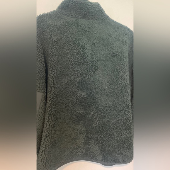 Fabletics Teddy Dark Green Full Zip Jacket Women’s size Medium - Picture 10 of 11